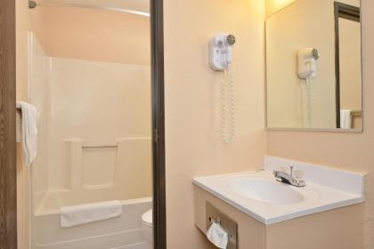 Americas Best Value Inn Decatur - image 6