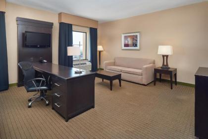 Hampton Inn & Suites Decatur - image 8