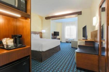 Fairfield Inn & Suites by Marriott Decatur at Decatur Conference Center - image 14