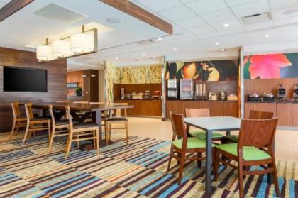 Fairfield Inn & Suites by Marriott Decatur at Decatur Conference Center - image 8