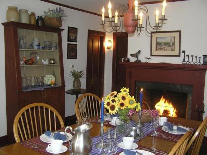 Riverwind Inn Bed and Breakfast - image 3