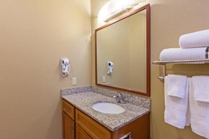 Candlewood Suites Deer Park an IHG Hotel - image 11