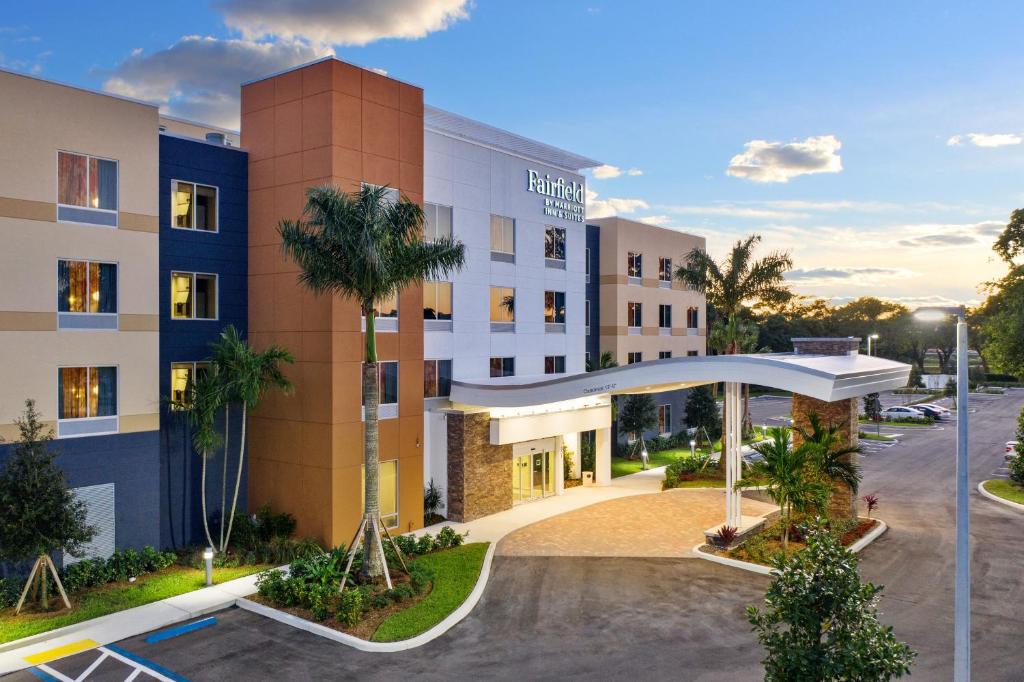 Fairfield Inn & Suites by Marriott Boca Raton Deerfield Beach - main image