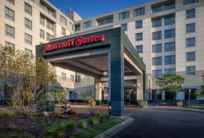 Chicago Marriott Suites Deerfield - image 10