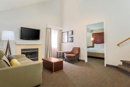 Residence Inn Chicago Deerfield - image 8