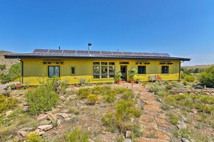 Del Norte Home on 50 Private Acres with 2-Level Deck - image 15