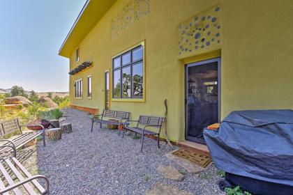 Del Norte Home on 50 Private Acres with 2-Level Deck - image 4