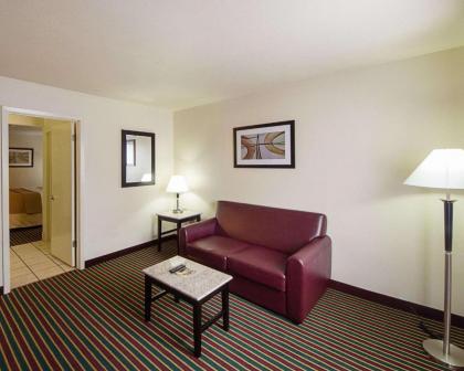 Quality Inn & Suites Del Rio - image 6