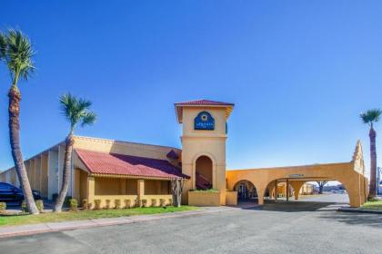 La Quinta Inn by Wyndham Del Rio - image 9