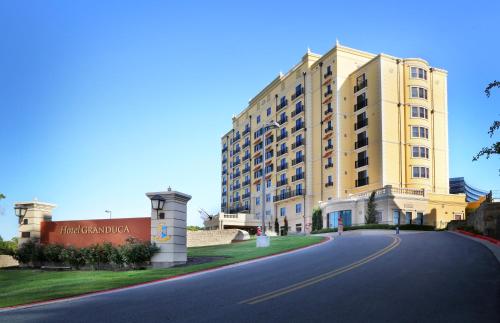 Hotel Granduca Austin - image 5