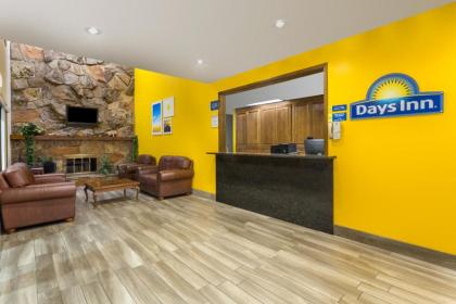 Days Inn by Wyndham Delta - image 13