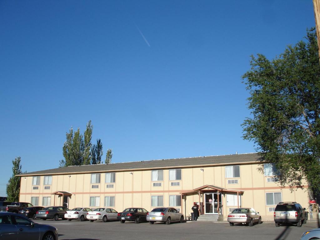 Budget Motel - image 4