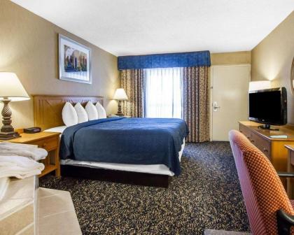 Quality Inn Deming - image 5