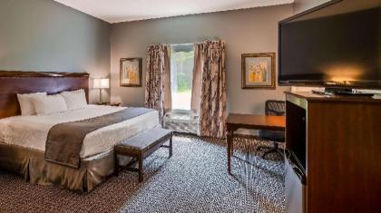 Best Western Plus Two Rivers Hotel & Suites - image 5