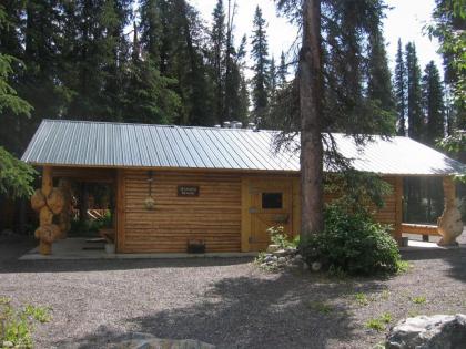 Carlo Creek Cabins - image 8