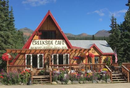 McKinley Creekside Cabins - image 5