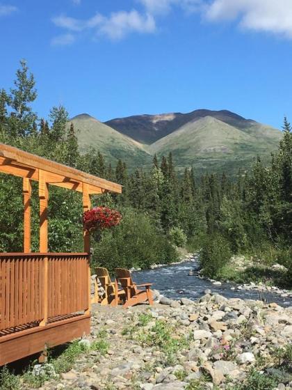 McKinley Creekside Cabins - image 9