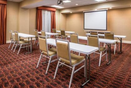 Hampton Inn Baton Rouge - Denham Springs - image 14