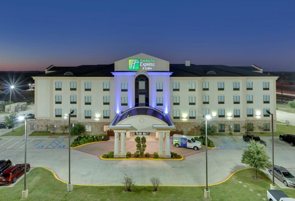 Holiday Inn Express Denton UNT TWU an IHG Hotel - image 6