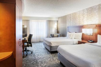 Courtyard by Marriott Denton - image 14