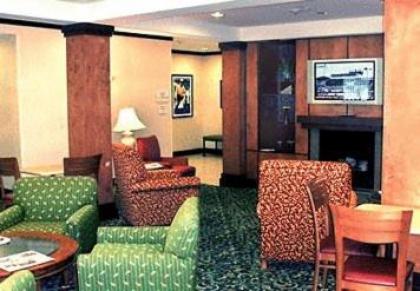 Fairfield Inn & Suites Denton - image 6