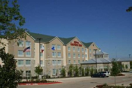 Hilton Garden Inn Denton - image 3