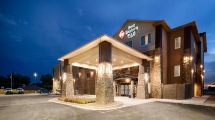 Best Western Plus Denver City Hotel & Suites - image 11