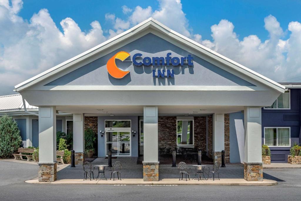 Comfort Inn Lancaster County North - image 5