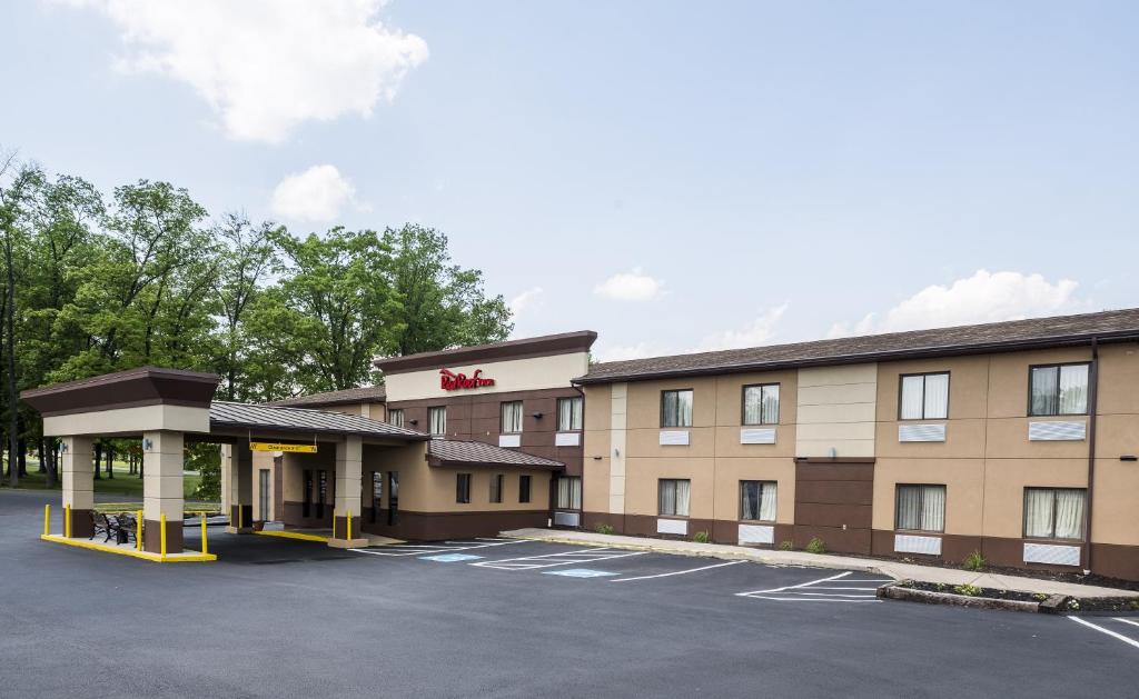 Red Roof Inn Denver - main image