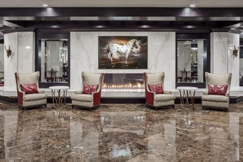 DoubleTree by Hilton Denver - image 2