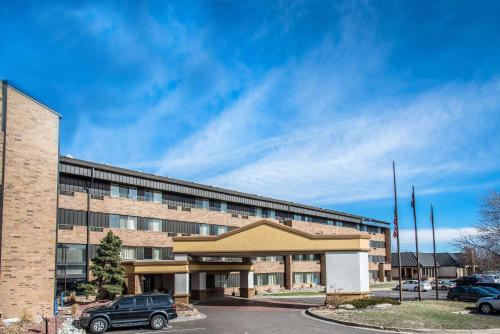 Comfort Inn & Suites Denver Northfield - main image