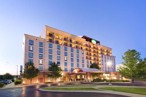 Courtyard by Marriott Denver Airport - main image