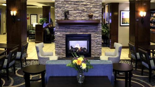 Staybridge Suites Denver International Airport an IHG Hotel - image 2