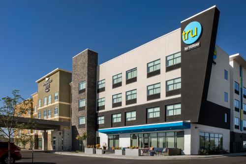 Tru By Hilton Denver Airport Tower Road - main image