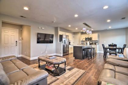 Updated Spacious Home - 8 Mi to Dtwn Denver! - image 7