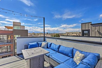 Modern Townhome with Rooftop and Mountain Views! - image 3