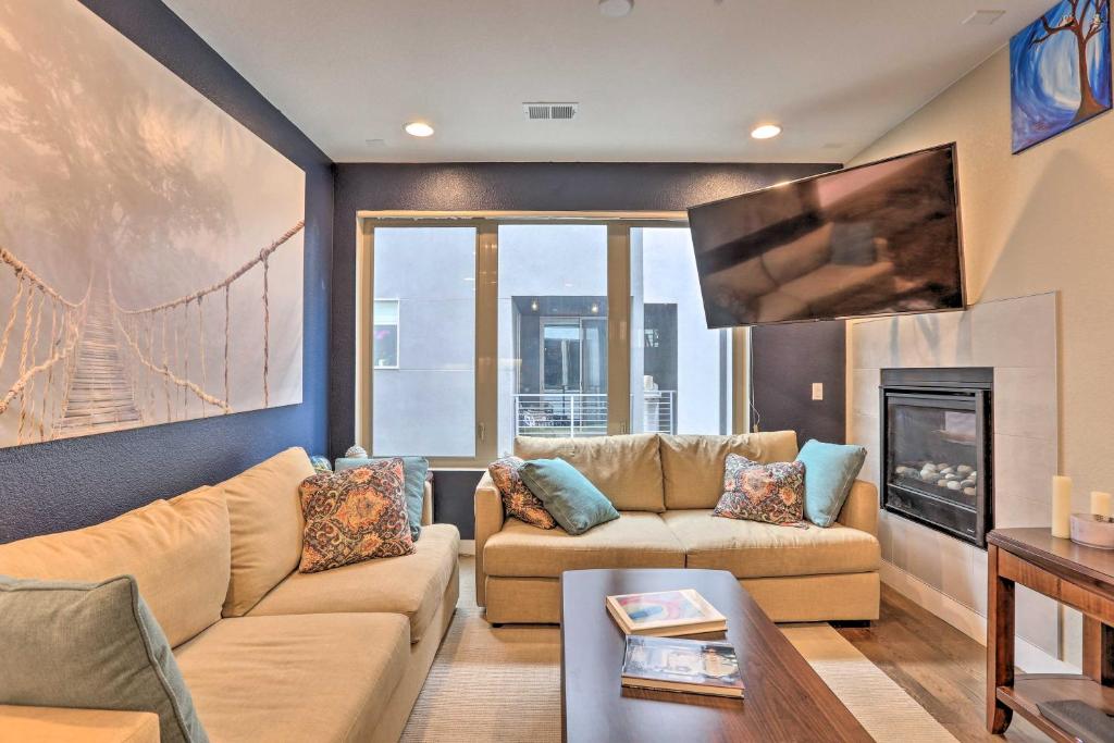 Chic Denver Escape with Rooftop Near Downtown! - main image