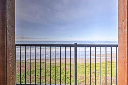 Charming Lincoln City Condo with Pool - Ocean View! - image 5