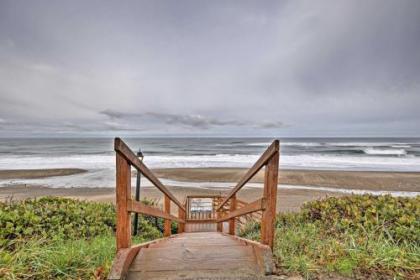 Lincoln Condo with Patio and Pool Access  Walk to Beach Oregon