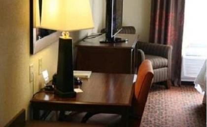 Hampton Inn Derby - image 4