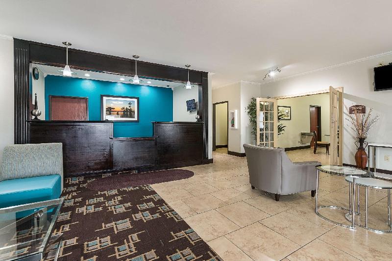 Best Western Plus Deridder Inn & Suites - image 3