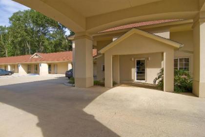 Americas Best Value Inn Deridder - image 10