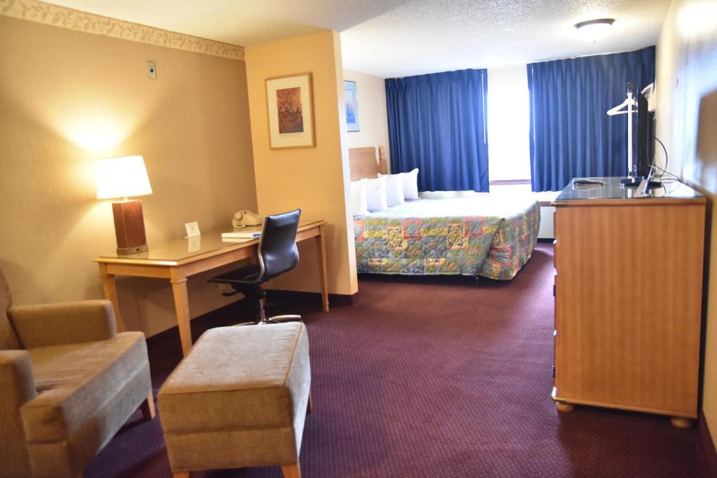 Marina Inn Des Moines / SeaTac - image 6