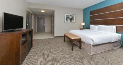 Hampton Inn & Suites Des Moines Downtown - image 2