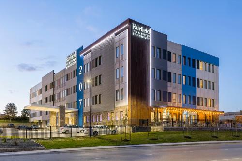 Fairfield Inn & Suites by Marriott Des Moines Downtown - main image