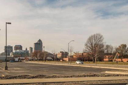 Frontdesk R&T Lofts Downtown Des Moines - image 11