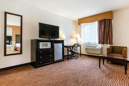 Best Western Des Plaines Inn - image 15