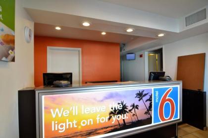 Motel 6-North Palm Springs CA - North - image 10