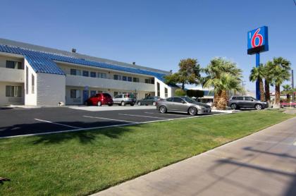 Motel 6-North Palm Springs CA - North - image 14