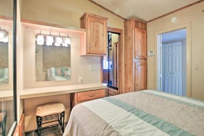 Desert Hot Springs Home in Resort Community! - image 13